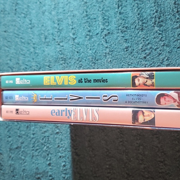 Remembering Elvis - Picture 2 of 9